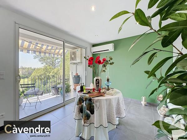 Appartement F4 à vendre  4 pièces - 101,10 m 2   AVIGNON  - 84