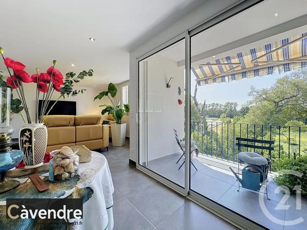 Appartement F4 à vendre  4 pièces - 101,10 m 2   AVIGNON  - 84