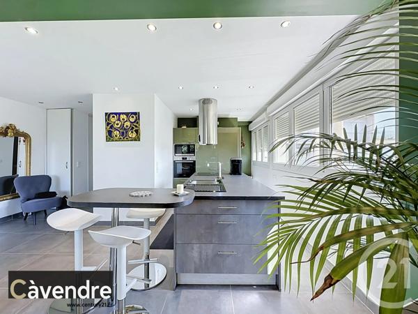 Appartement F4 à vendre  4 pièces - 101,10 m 2   AVIGNON  - 84