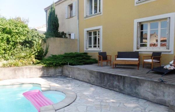 MONTELIMAR - Quartier St James - Maison ancienne (1880) avec jardin et piscine