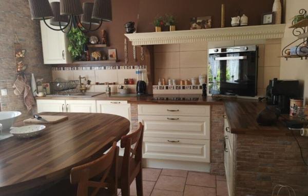 MONTELIMAR - Quartier St James - Maison ancienne (1880) avec jardin et piscine