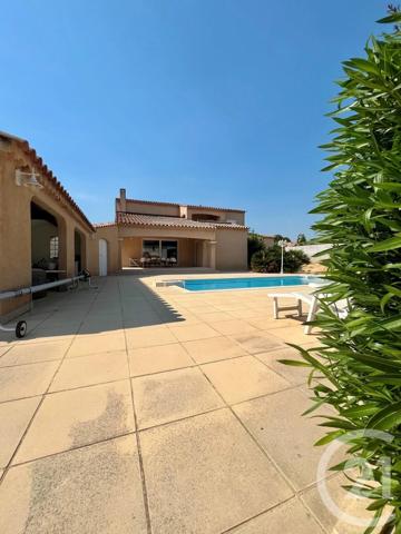 Maison à vendre  4 pièces - 135,30 m 2   ST CYR SUR MER  - 83