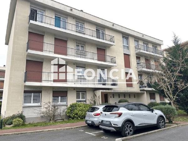 Location Studio 28.46 m² - 50 RUE PROSPER LEGOUTE Antony 92160