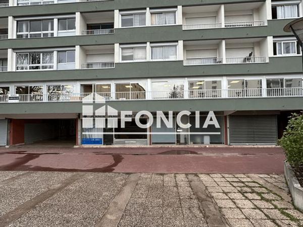 Location Studio 24.13 m² - 14 PLACE CHARLES DE GAULLE Saint Gratien 95210