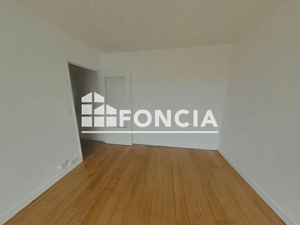 Location Studio 24.13 m² - 14 PLACE CHARLES DE GAULLE Saint Gratien 95210