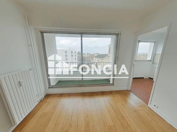 Location Studio 24.13 m² - 14 PLACE CHARLES DE GAULLE Saint Gratien 95210
