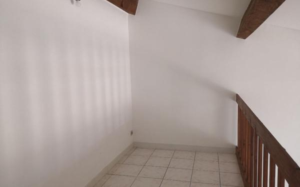 Appartement à louer    2 pièces •  Cabrières