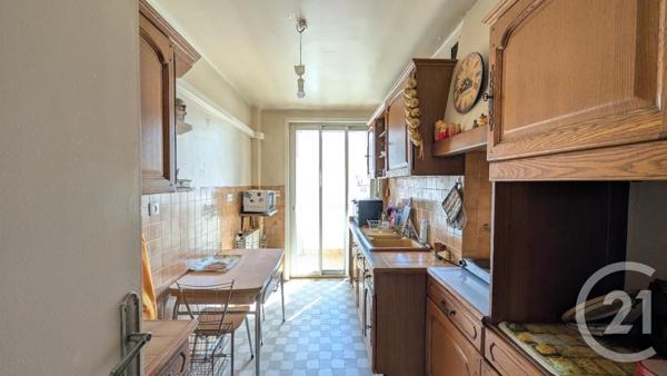 Appartement T4 à vendre  4 pièces - 65,60 m2 MARSEILLE - 13004