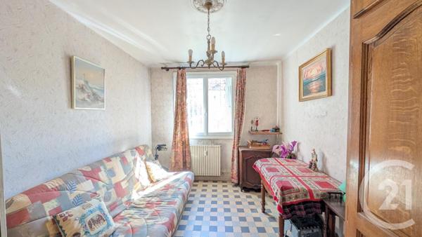 Appartement T4 à vendre  4 pièces - 65,60 m2 MARSEILLE - 13004