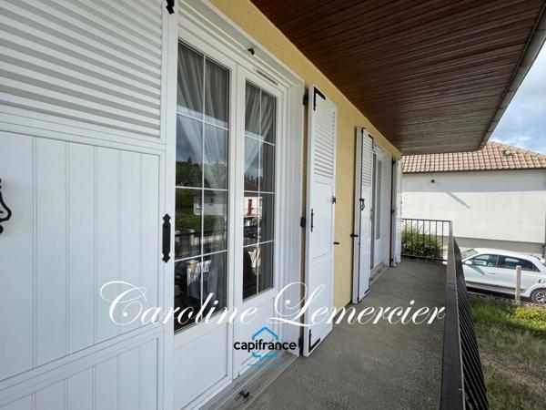 Maison à vendre MAISON DE VILLAGE 1 chambre, dépendances (studio) , garage , terrain 750 m²