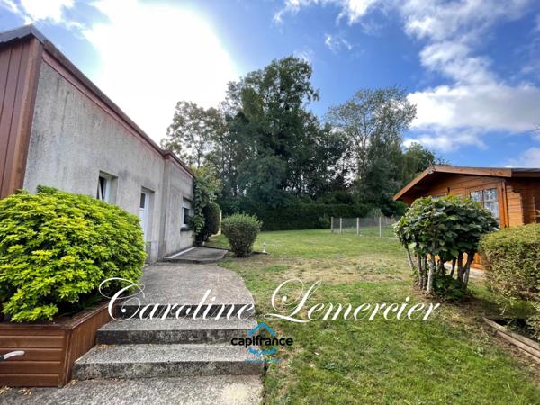 Maison à vendre MAISON DE VILLAGE 1 chambre, dépendances (studio) , garage , terrain 750 m²