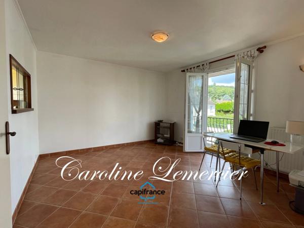 Maison à vendre MAISON DE VILLAGE 1 chambre, dépendances (studio) , garage , terrain 750 m²