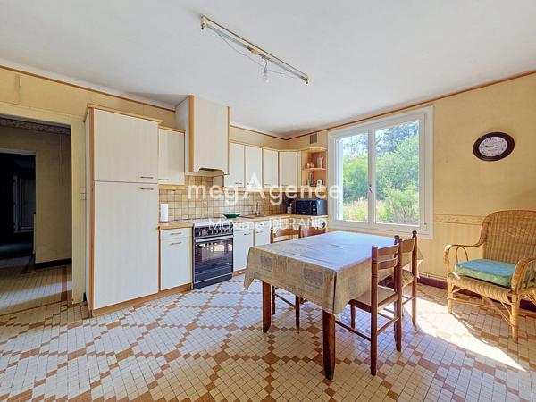 Maison à ROUSSAY, 49450 - 5 pièces 106m²