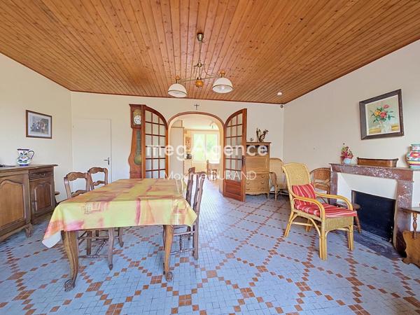 Maison à ROUSSAY, 49450 - 5 pièces 106m²