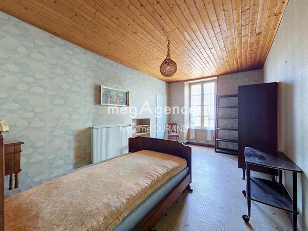 Maison à ROUSSAY, 49450 - 5 pièces 106m²