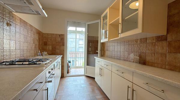 AGEN CENTRE VILLE - Maison de ville de 102 m² avec garage, extérieur et dépendance