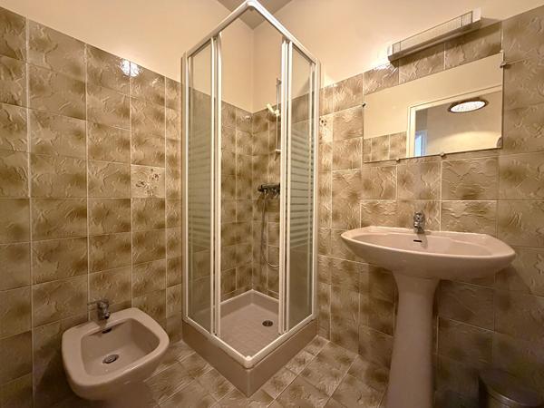 AGEN CENTRE VILLE - Maison de ville de 102 m² avec garage, extérieur et dépendance