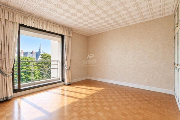 Appartement Saint Germain En Laye 4 pièces 90.08 m2 440 000 € **  - Référence  18947