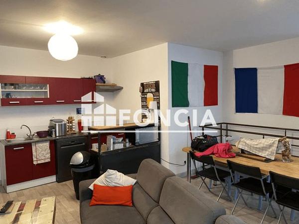 Location Appartement 2 pièces 80.8 m² - 11 RUE DU DOCTEUR EYNARD Bourg De Peage 26300