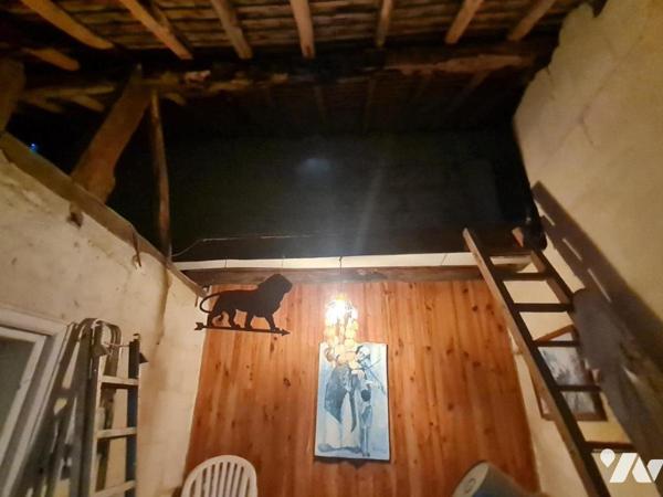 MAISON DE BOURG - A VENDRE- VILLEDIEU LE CHATEAU (41800)