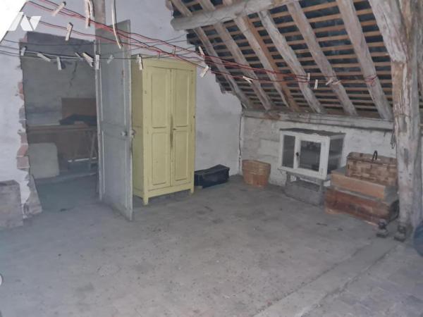 MAISON DE BOURG - A VENDRE- VILLEDIEU LE CHATEAU (41800)