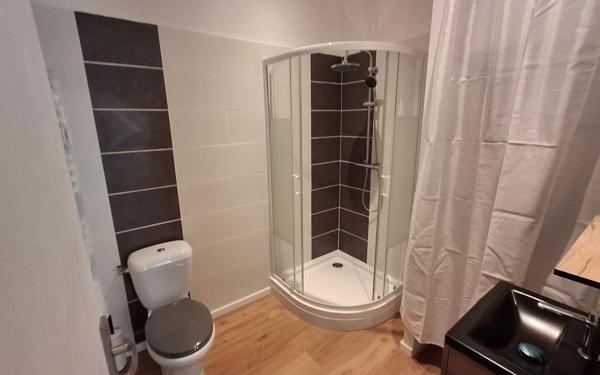 Appartement à louer    2 pièces •  Nîmes