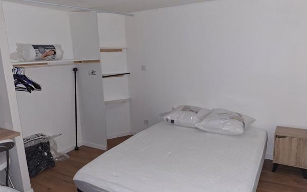 Appartement à louer    2 pièces •  Nîmes