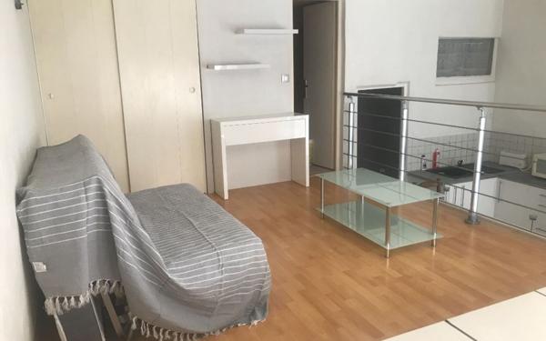Appartement à louer    2 pièces •  Nîmes