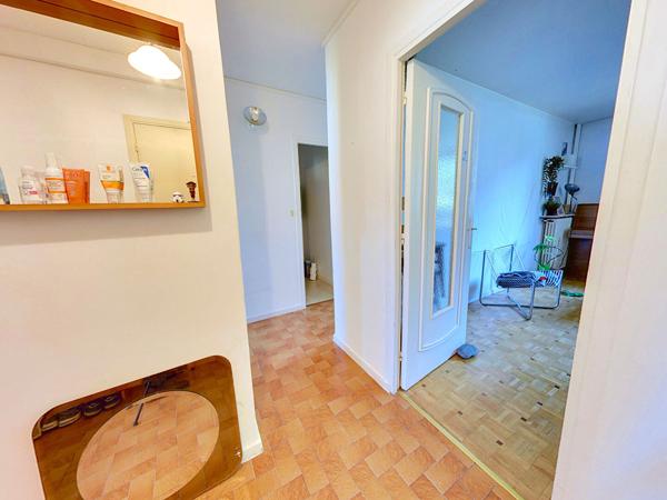 Appartement Montreuil 3 pièce(s) 55.78 m2