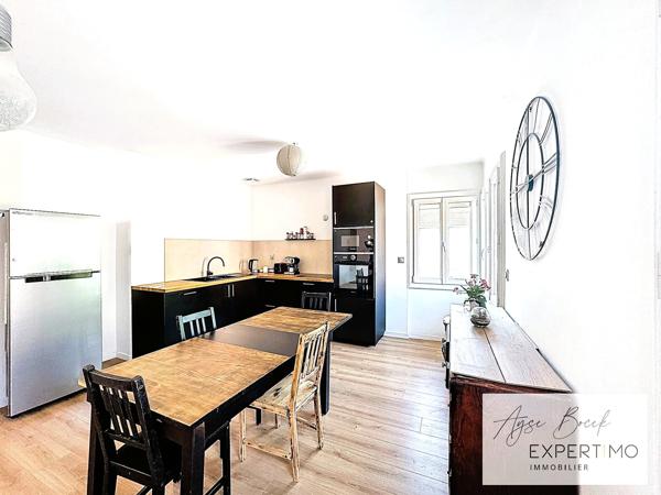 Roussillon (38150) **Maison lumineuse et rénovée & sous-sol complet à exploiter idéalement située à Roussillon**