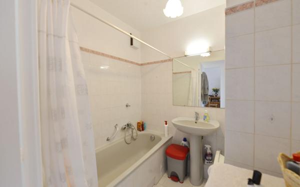 Appartement à vendre    2 pièces • 36,77 m2 Grasse