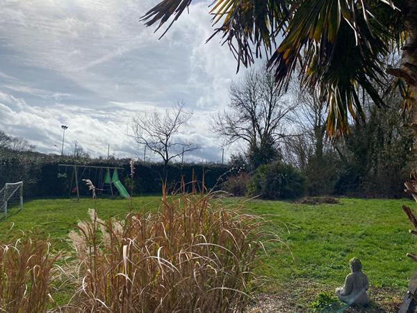 Maison de plain pied de 116m², 4 chambres sur un terrain de 1200m² à Clazay