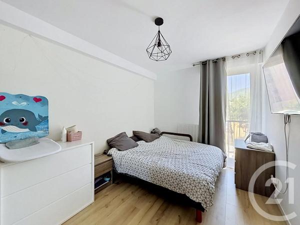 Appartement F3 à vendre  3 pièces - 86,79 m 2   AJACCIO  - 201