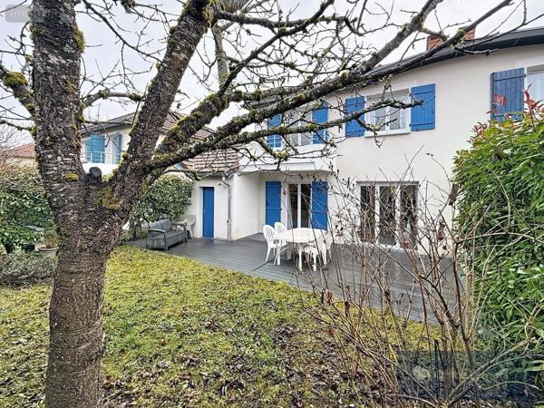 Maison à vendre à Prévessin-Moëns dans l'Ain (01280), ref : 01047-819