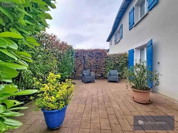 Maison à vendre à Prévessin-Moëns dans l'Ain (01280), ref : 01047-819