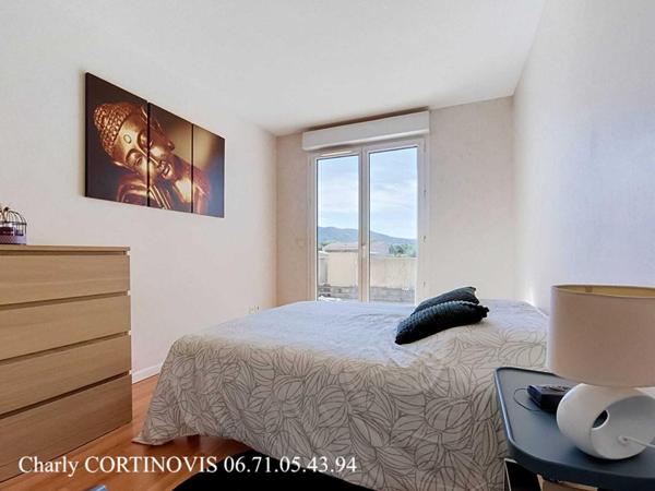 À vendre - T2 de 39 m² avec grande TERRASSE et GARAGE
