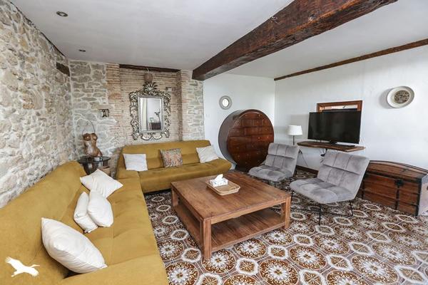 Maison à vendre 603 171 € La Réole 14 p 425 m² DPE D