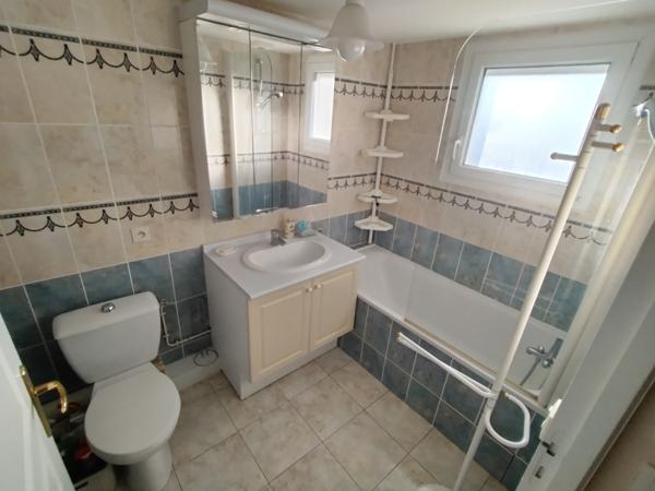 Auray (56400) AURAY - Centre ville