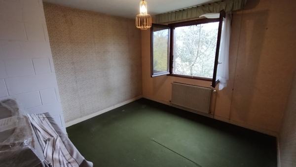 SILLERY - MAISON SOUS-SOL TOTAL - 6 CHAMBRES - JARDIN