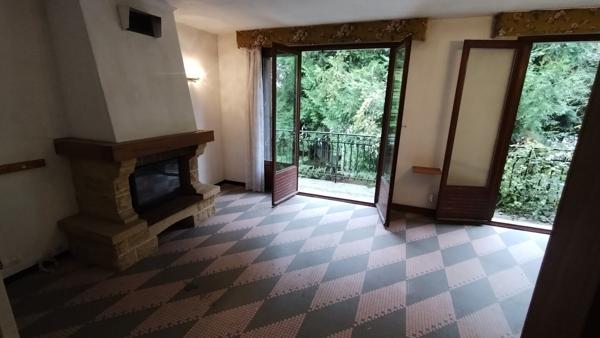 SILLERY - MAISON SOUS-SOL TOTAL - 6 CHAMBRES - JARDIN