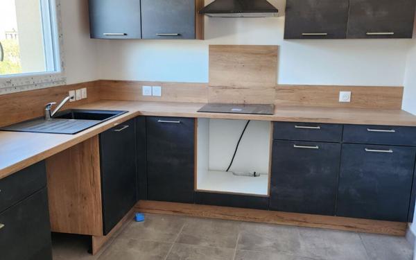 Maison à louer    4 pièces •  Neufchâtel-en-Saosnois