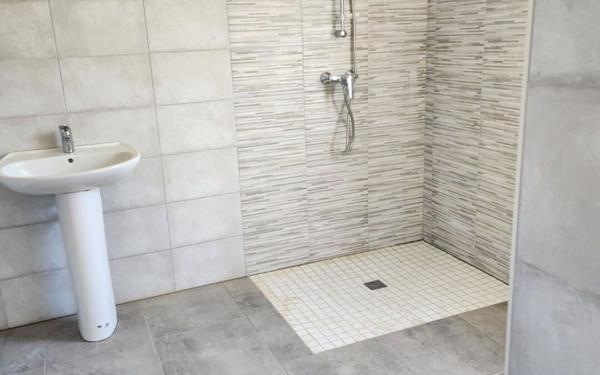 Maison à louer    4 pièces •  Neufchâtel-en-Saosnois