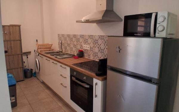 Appartement à louer    2 pièces •  Remire-Montjoly