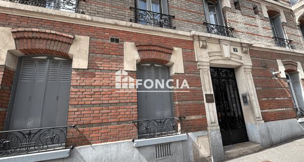 Location Appartement 2 pièces 27.71 m² - Villejuif 94800