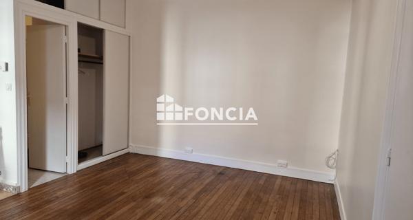 Location Appartement 2 pièces 27.71 m² - Villejuif 94800