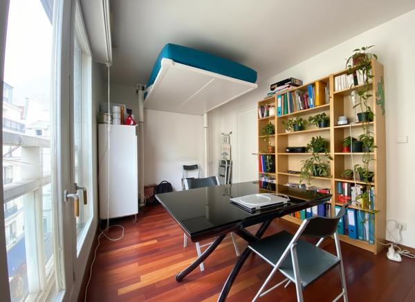 Appartement Paris 1 pièce(s) 26 m2