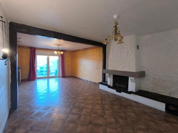 MAISON  FAMILIALE MITOYENNE  DE 7 PIECES -  AVEC 4 CHAMBRES