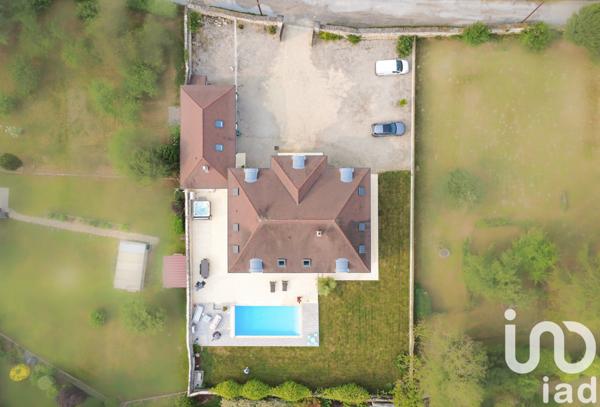 Maison à vendre 8 pièces 345 m² Soissons