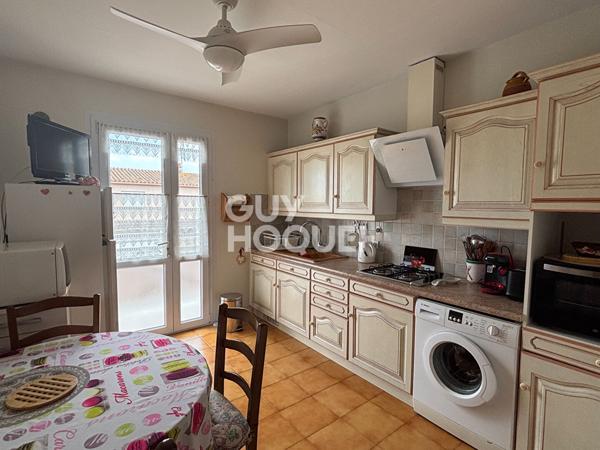 À louer à l'année - Appartement meublé 4 pièces avec balcon et jardin commun à Villeneuve-de-la-Raho