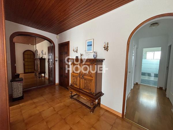 À louer à l'année - Appartement meublé 4 pièces avec balcon et jardin commun à Villeneuve-de-la-Raho